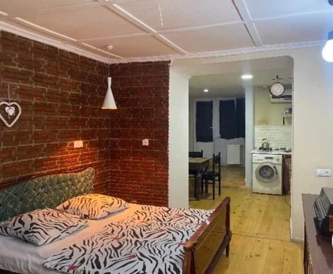 Guest House Kipiani Тбилиси Экстерьер фото